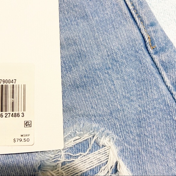 NEW Levi's Ribcage Denim Jean High Rise Shorts Tango Pulse Size 24 - Picture 4 of 8